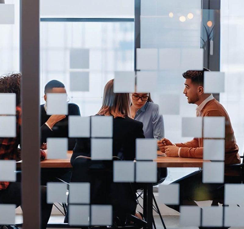 gaiza_riad_invest_Stratégie & Repositionnement